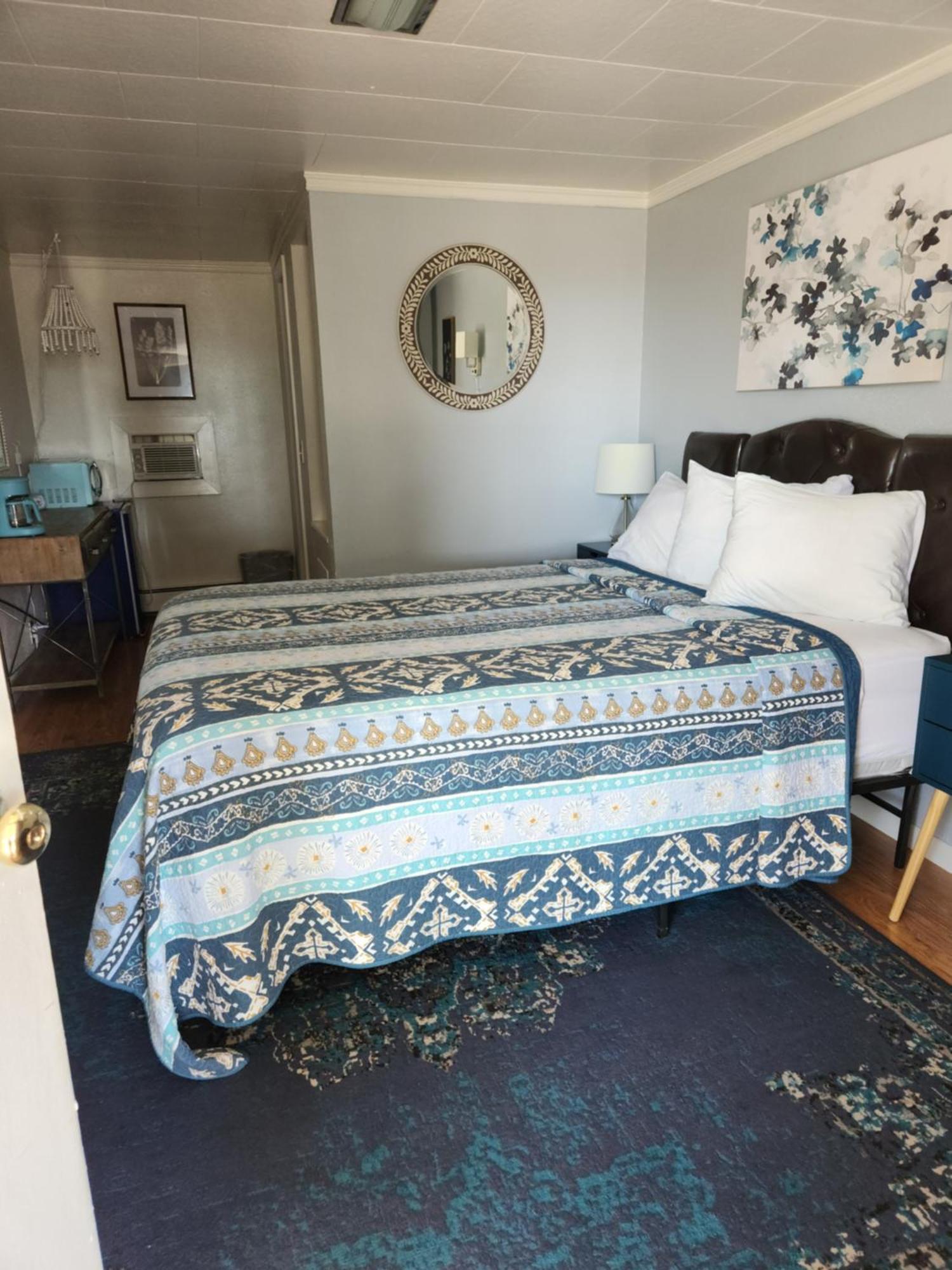 Sage Motel 2*